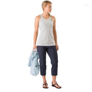 Arc'teryx Dark Brown Newer Style Capri Women's Pants Active Sz 6